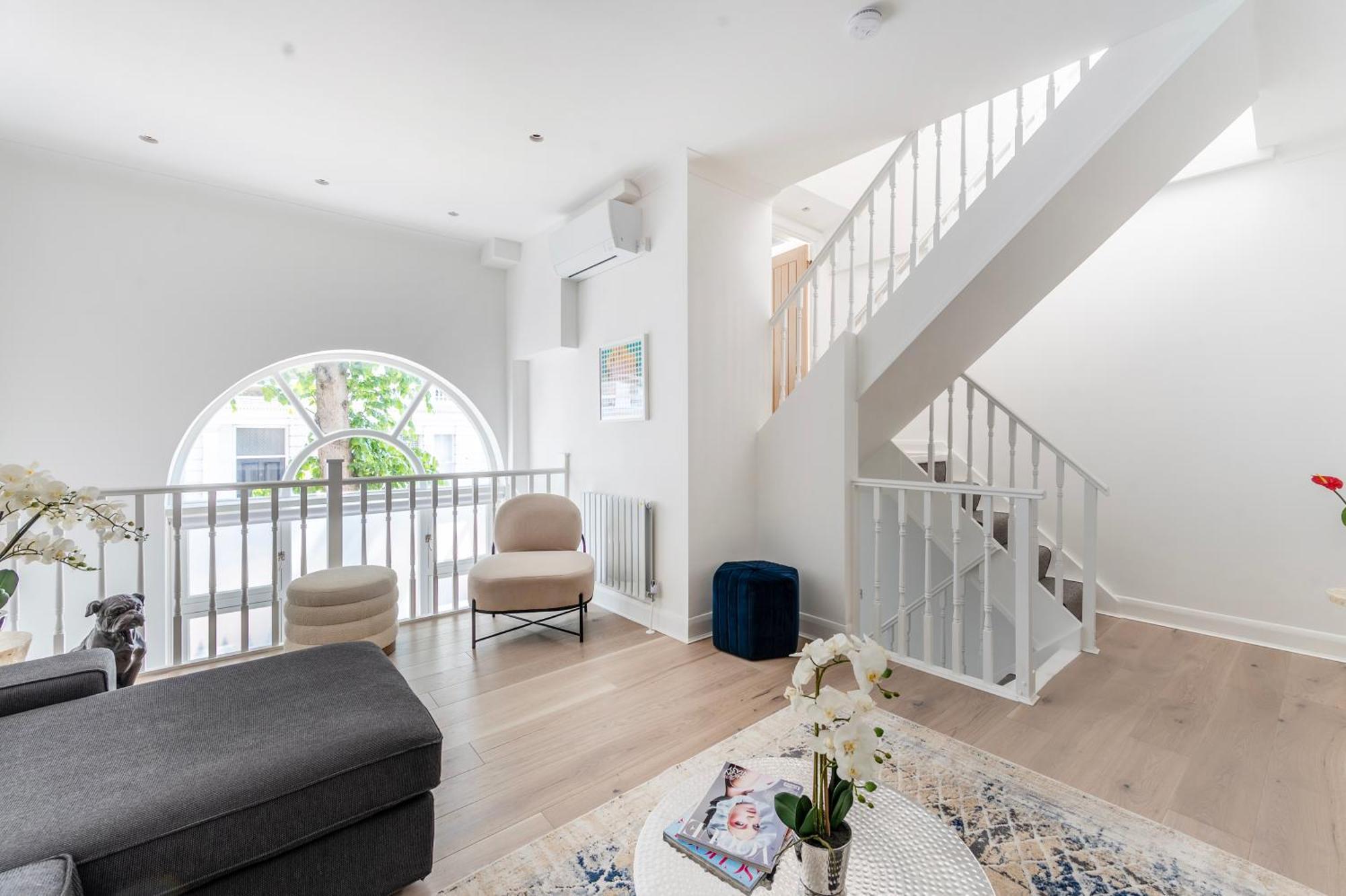 Townhouse Moments From Hyde Park & Notting Hill - Free Luggage Storage Nearby And In Unit Washing Machine & Dryer Casa vacanze *