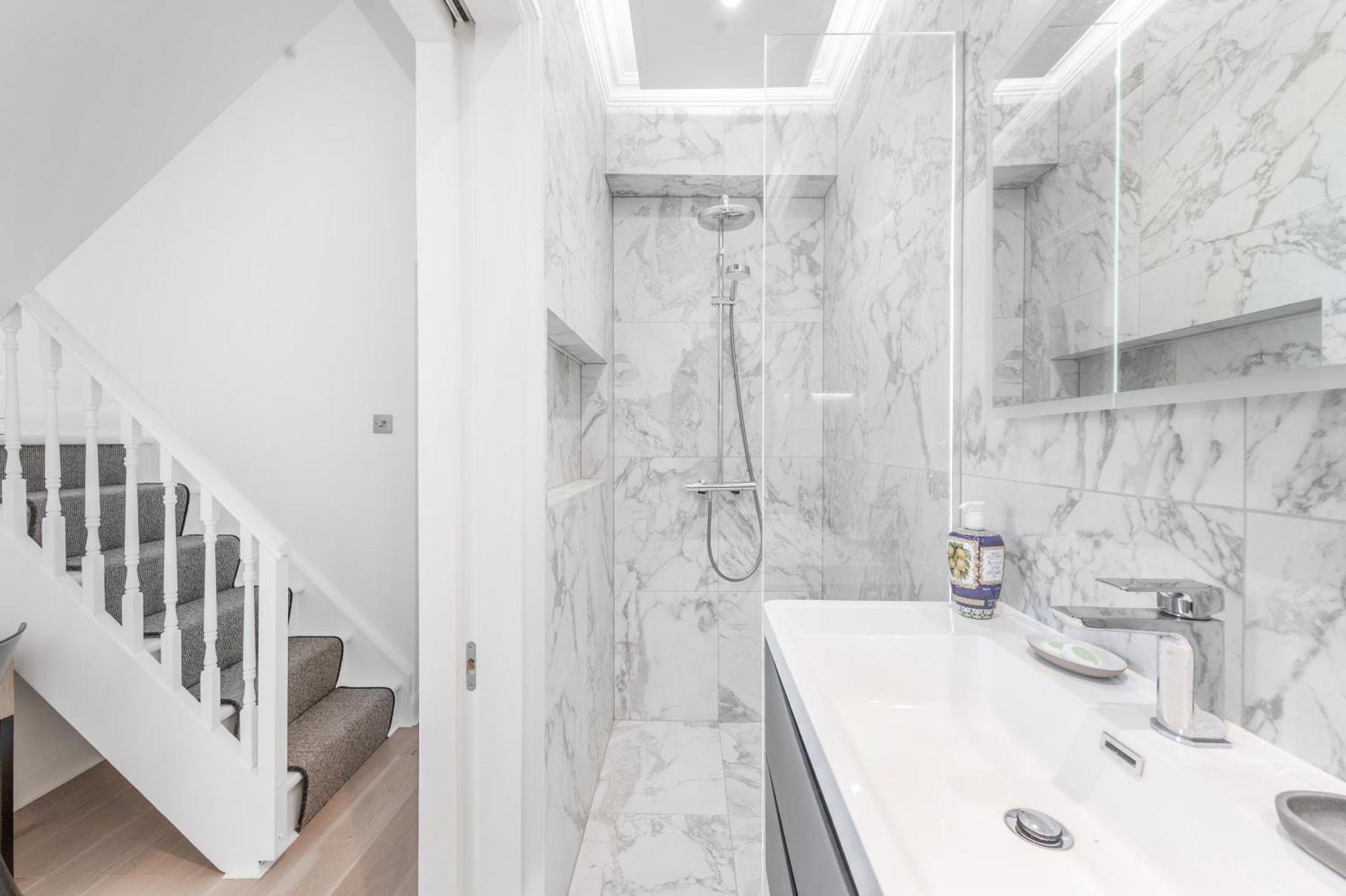Townhouse Moments From Hyde Park & Notting Hill - Free Luggage Storage Nearby And In Unit Washing Machine & Dryer Casa vacanze Londra